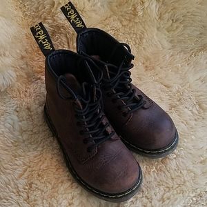 Dr. Martens Brooklee Boot//size 9
